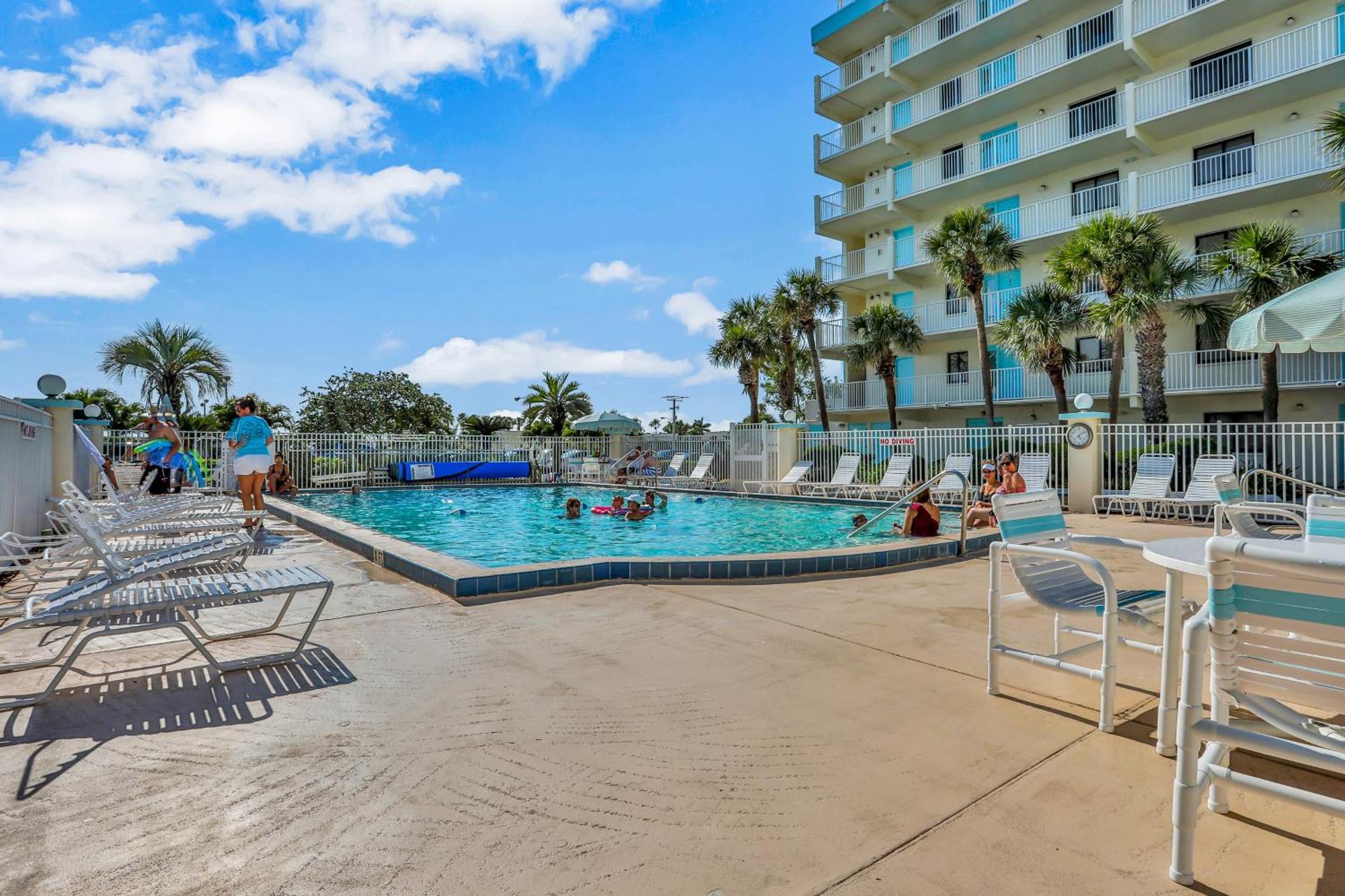 Atlantic Sands Condos Какао-Бич Номер фото