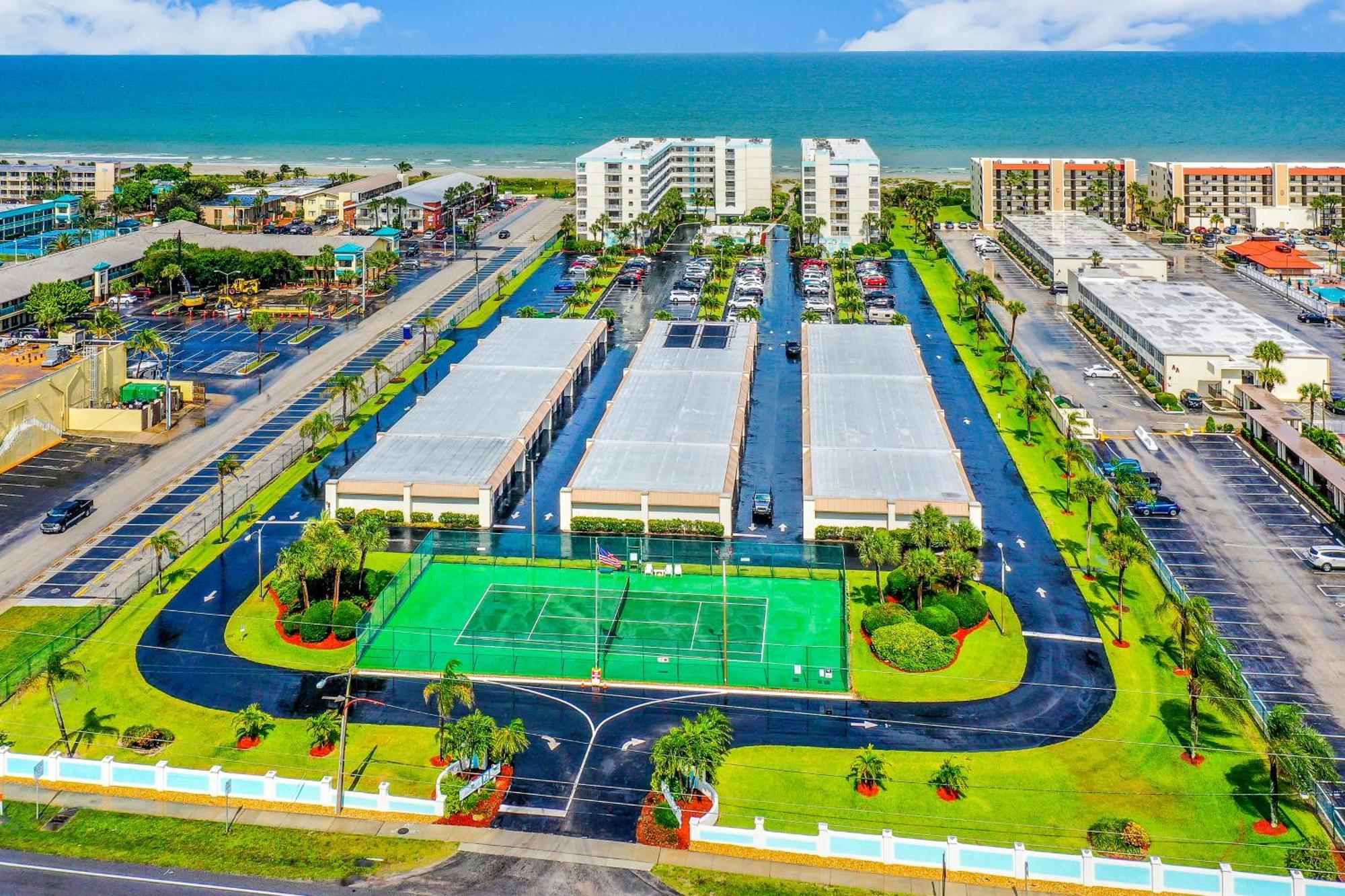 Atlantic Sands Condos Какао-Бич Номер фото