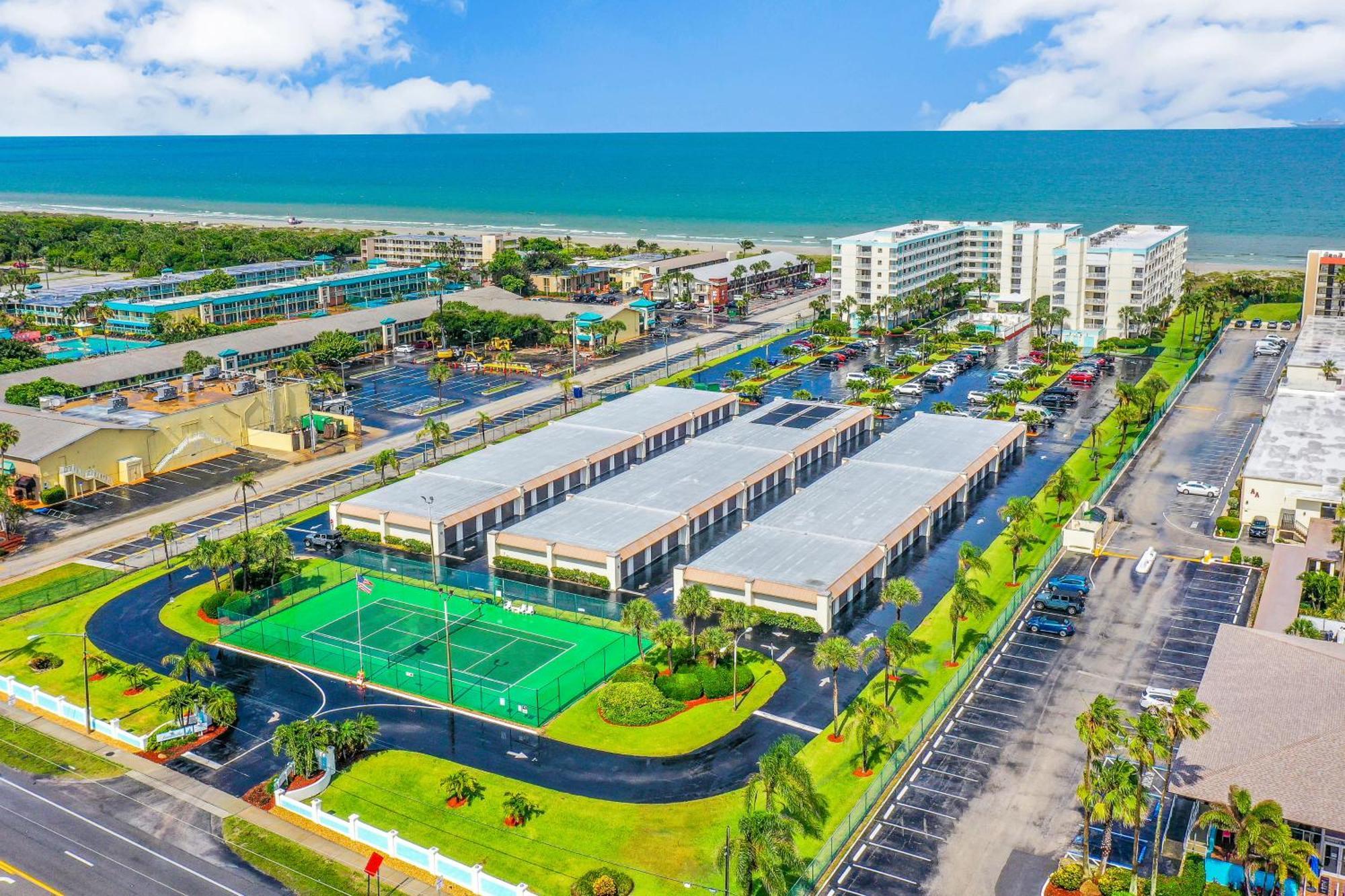 Atlantic Sands Condos Какао-Бич Номер фото
